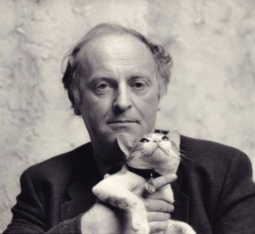 مردی که خودش را در گربه ها می دید	